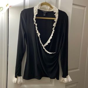 WHBM cross top, NWOT, black and white, size XL